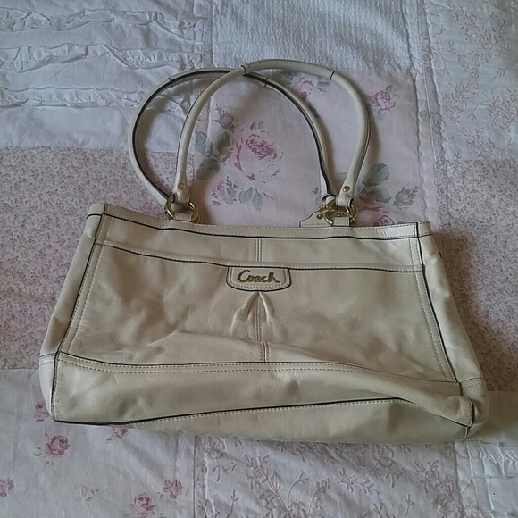 Coach Handbags - White leather Coach purse